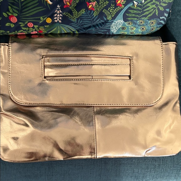 Elegant Gold Clutch Bag - Picture 1 of 5